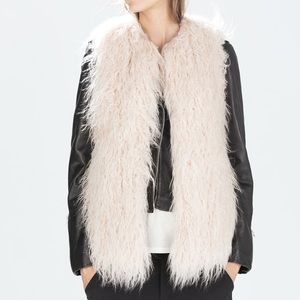 NWT Zara faux fur vest